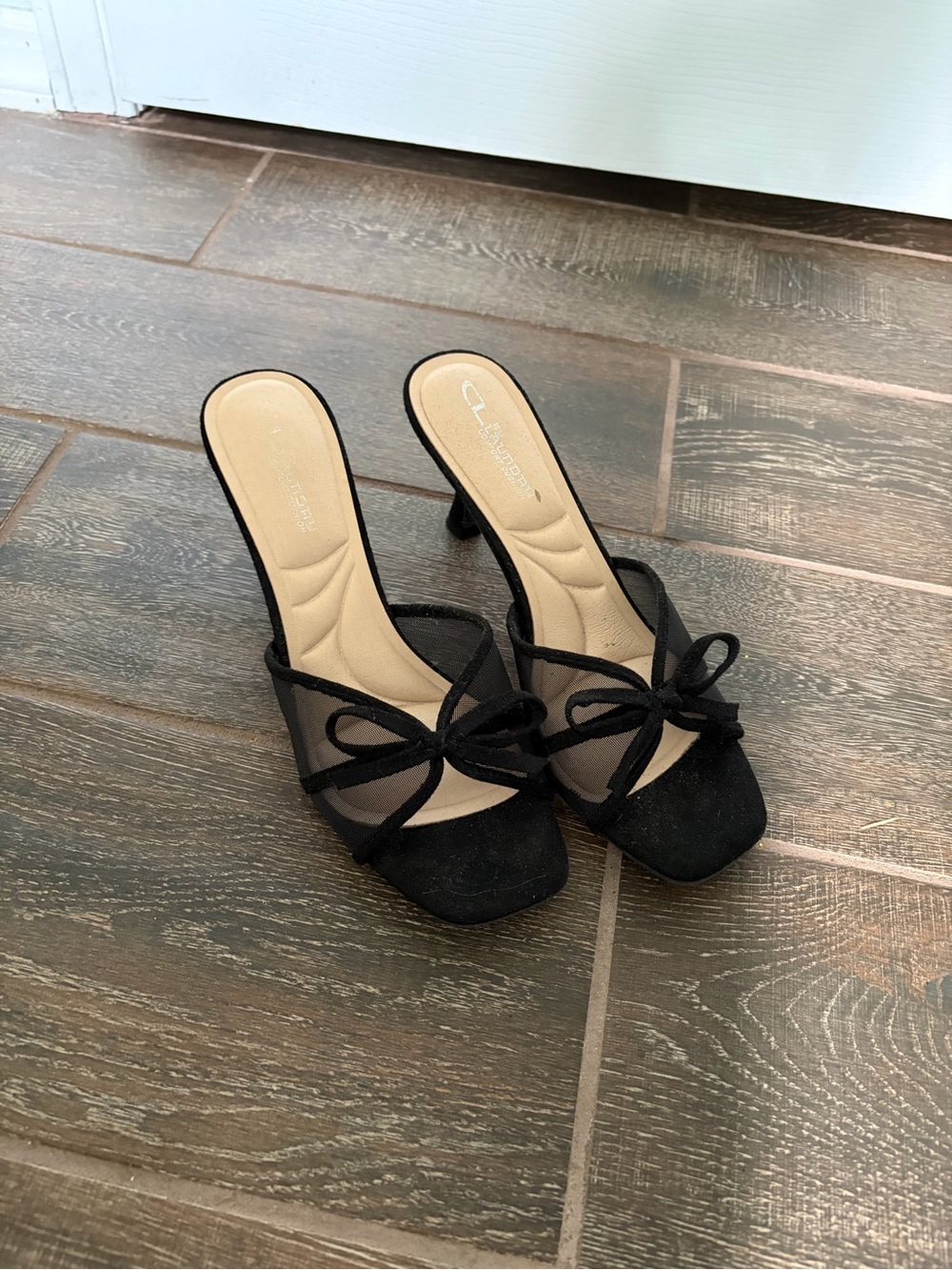 CL by Laundry Black Mesh Bow Mules
